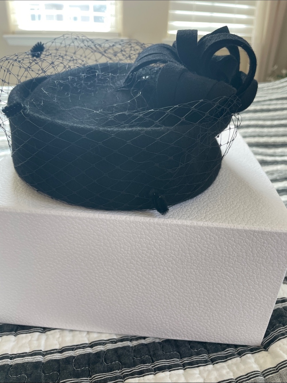 Women’s Wool Black Fascinator Hat with Veil